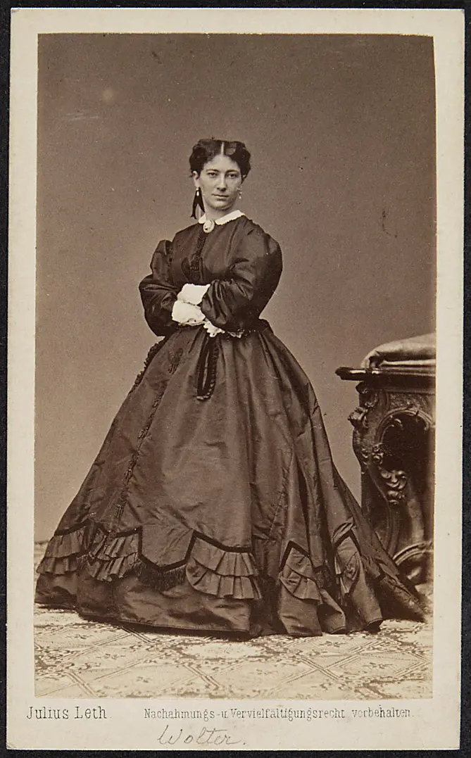 Charlotte Wolter