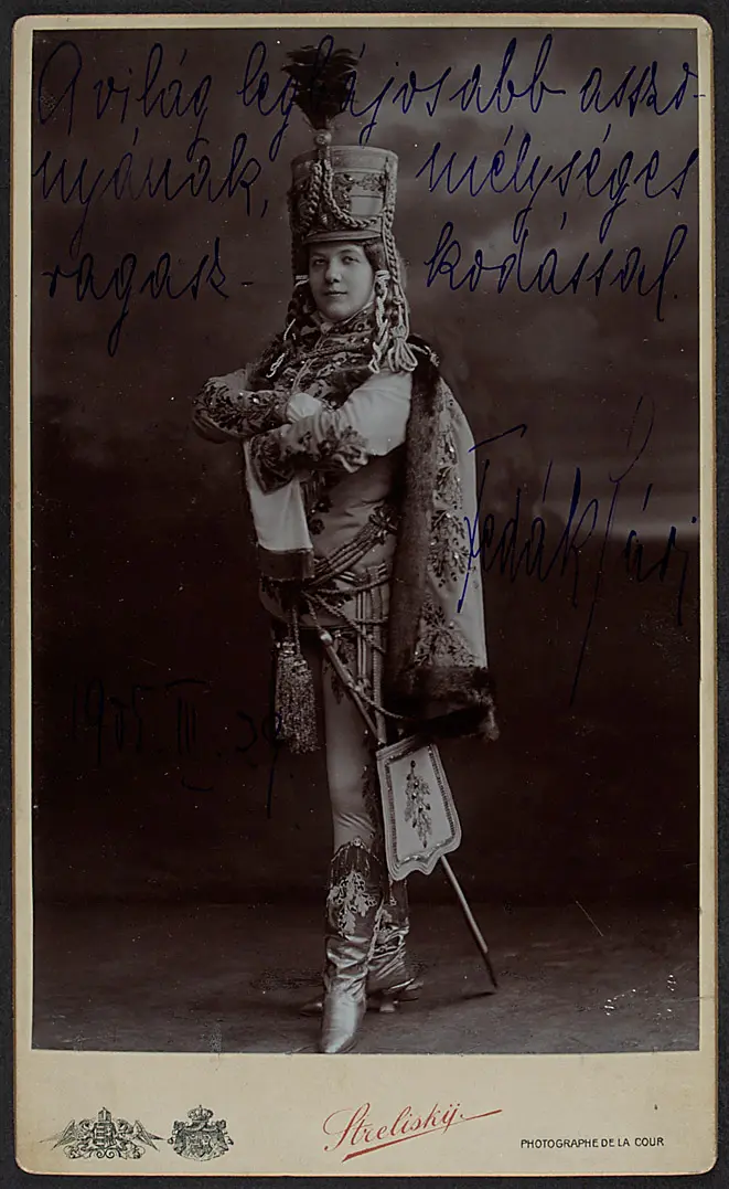 Sari Fedak