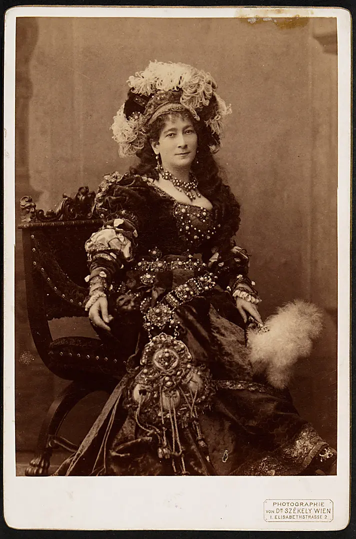 Charlotte Wolter