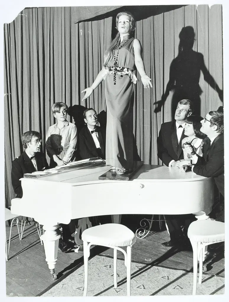 Cabaret Cavalcade