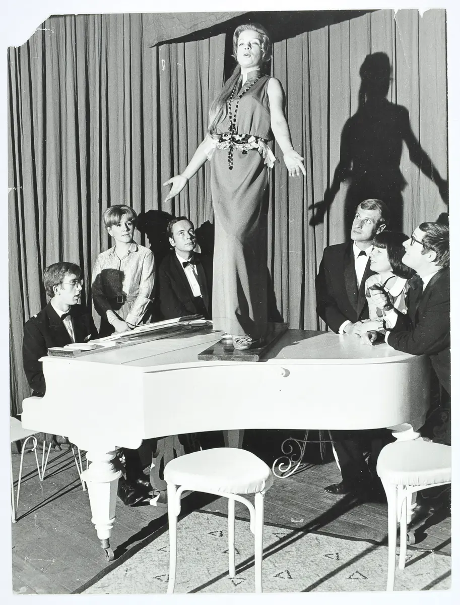 Cabaret Cavalcade