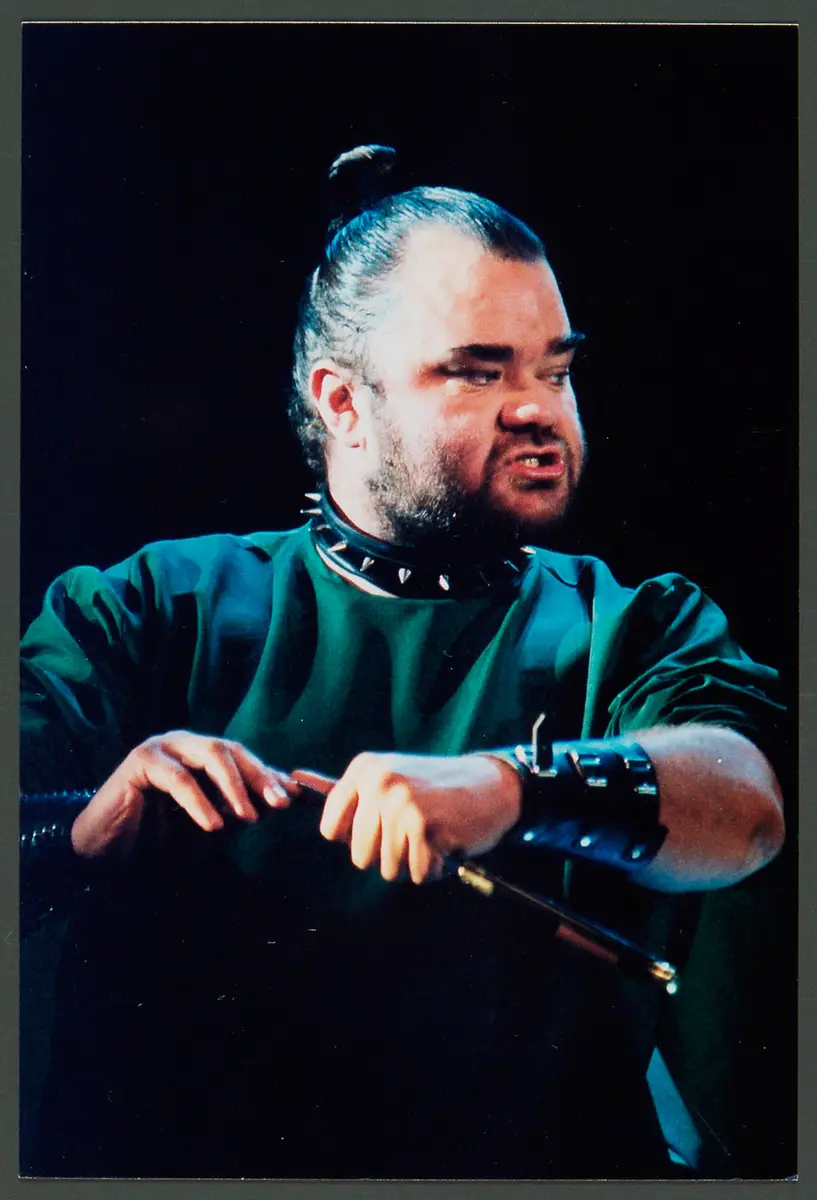 Bjarni Thor Kristinsson, Verweis auf Stücktitel: Die Entführung aus dem Serail