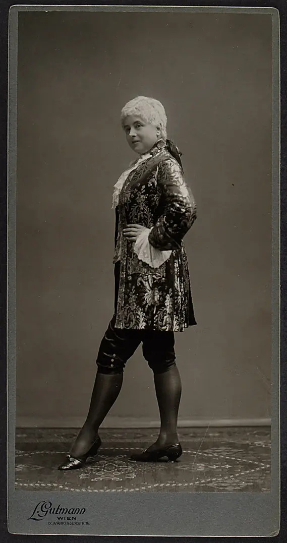 Marie Renard