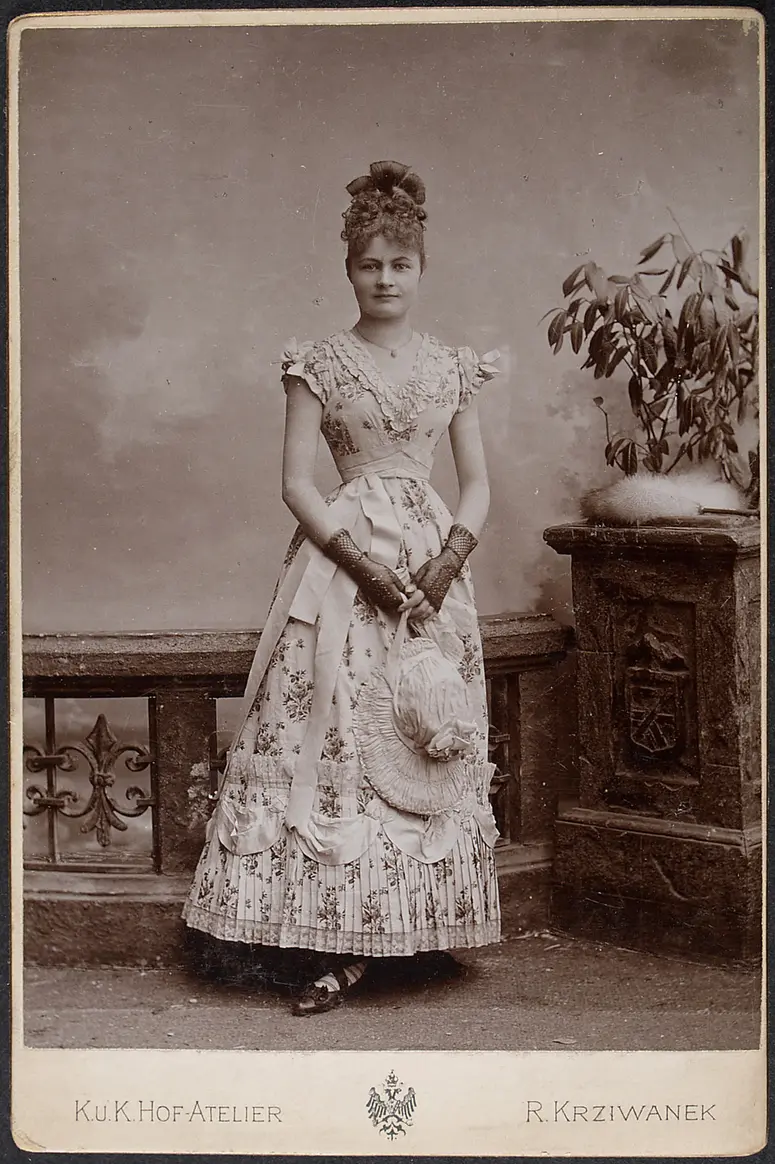 Ella Giampietro