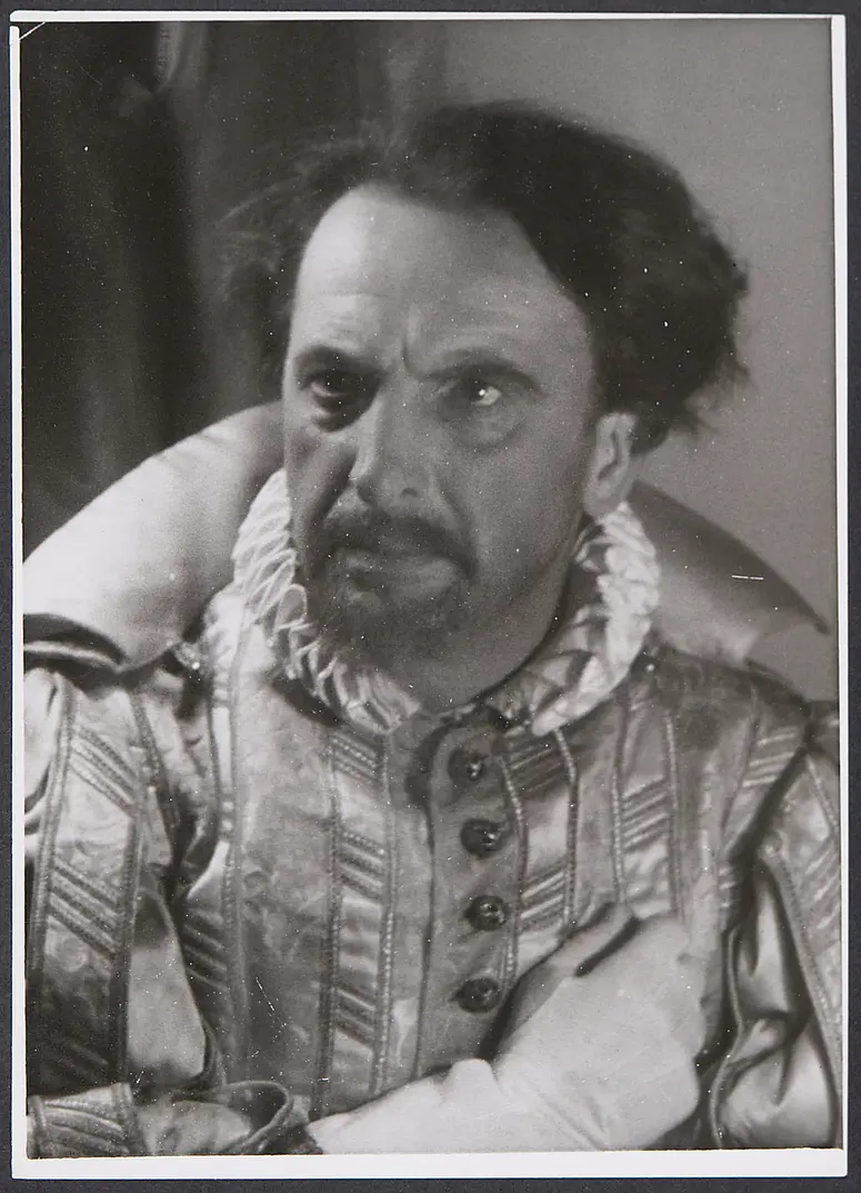 Ludwig Hillinger, Verweis auf Stücktitel: Maria Stuart