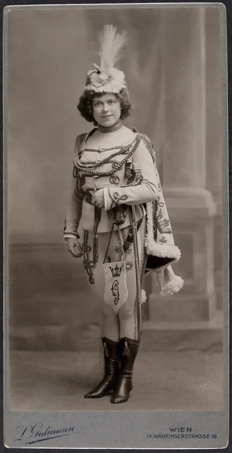 Louise Kartousch