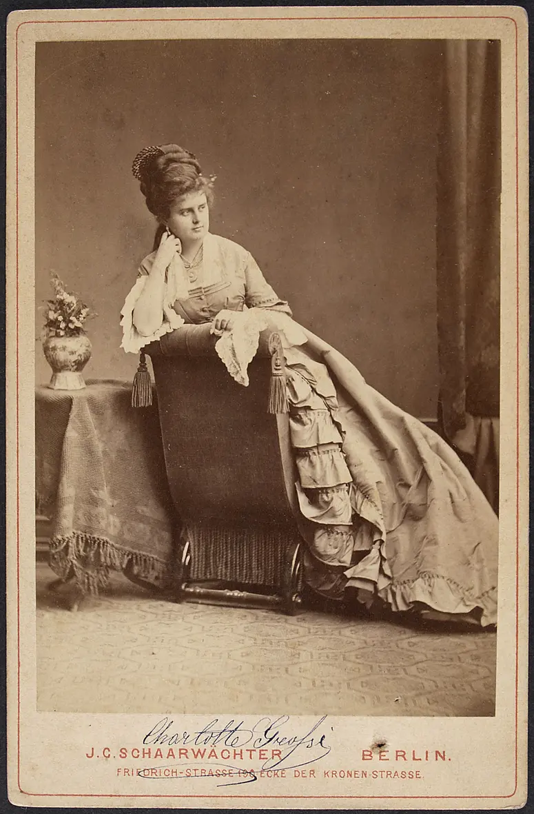 Charlotte Grossi