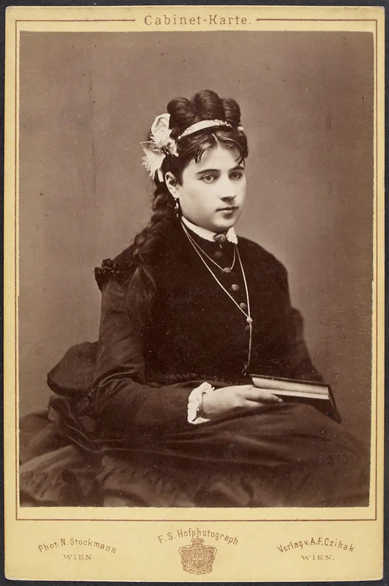 Helene Schwarz