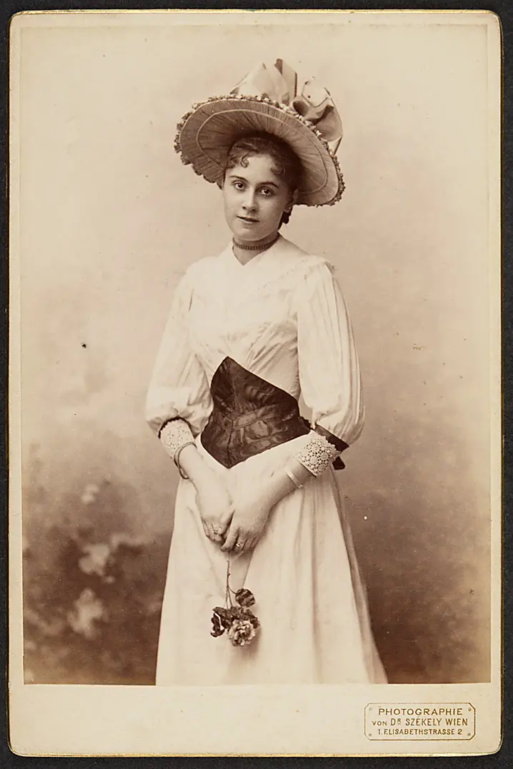 Christine Hebbel