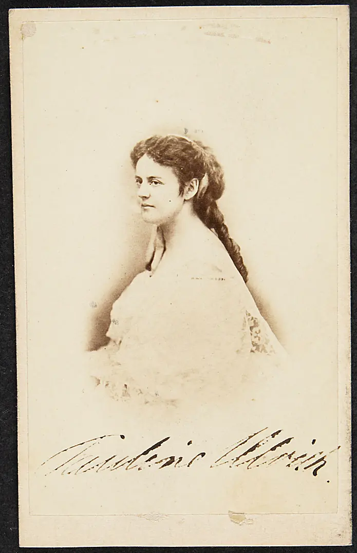 Pauline Ullrich