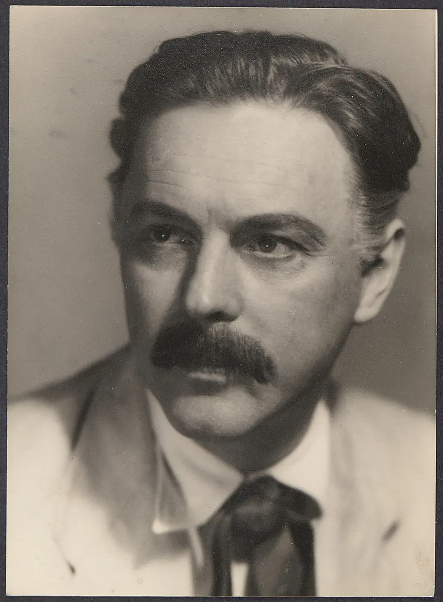 Hans Holt
