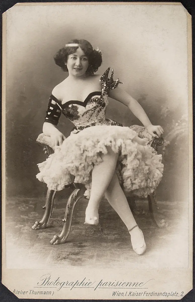 Carola van Lyr