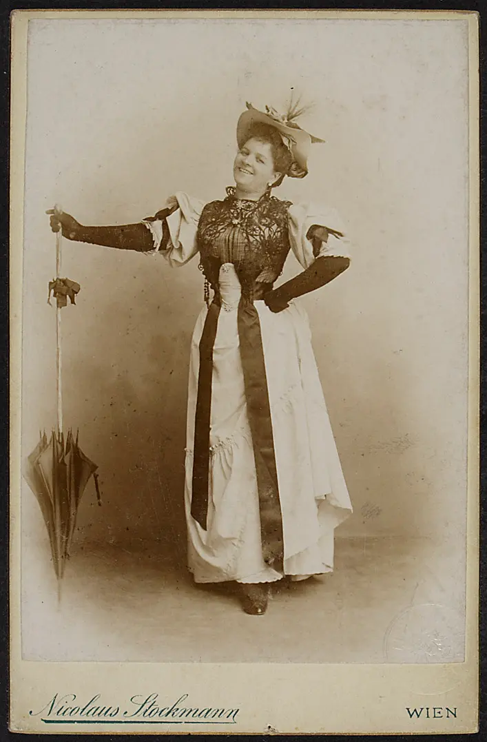 Julie Kopacsi-Karczag