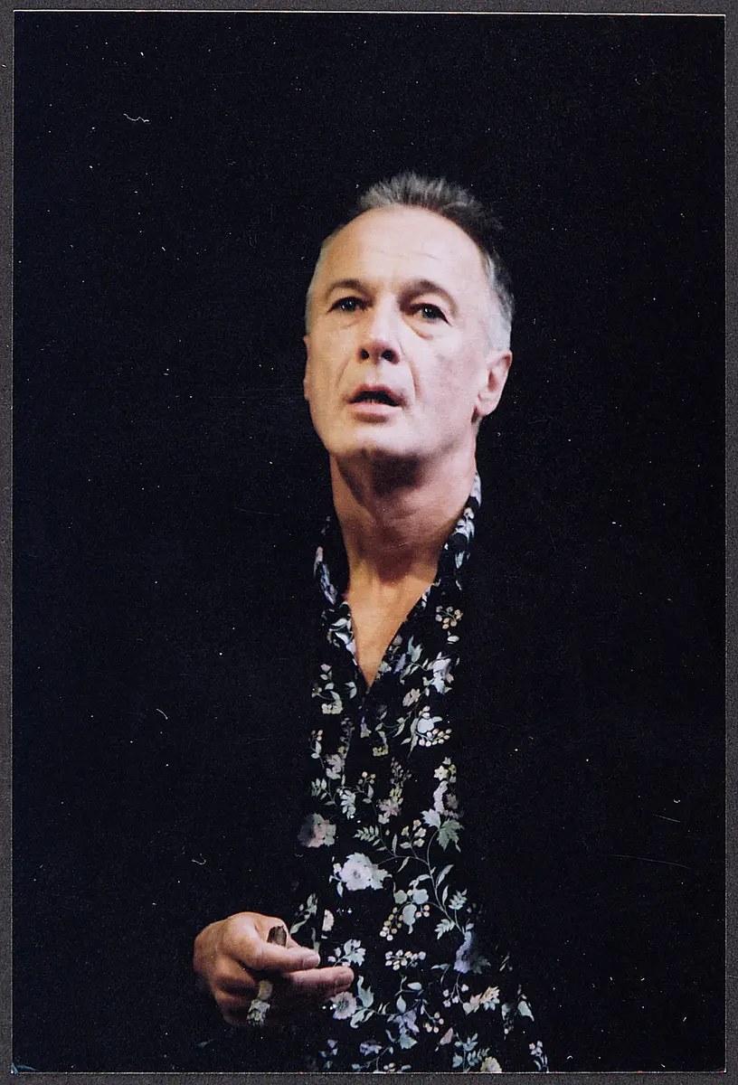 Karlheinz Hackl, Verweis auf Stücktitel: Der Zerrissene