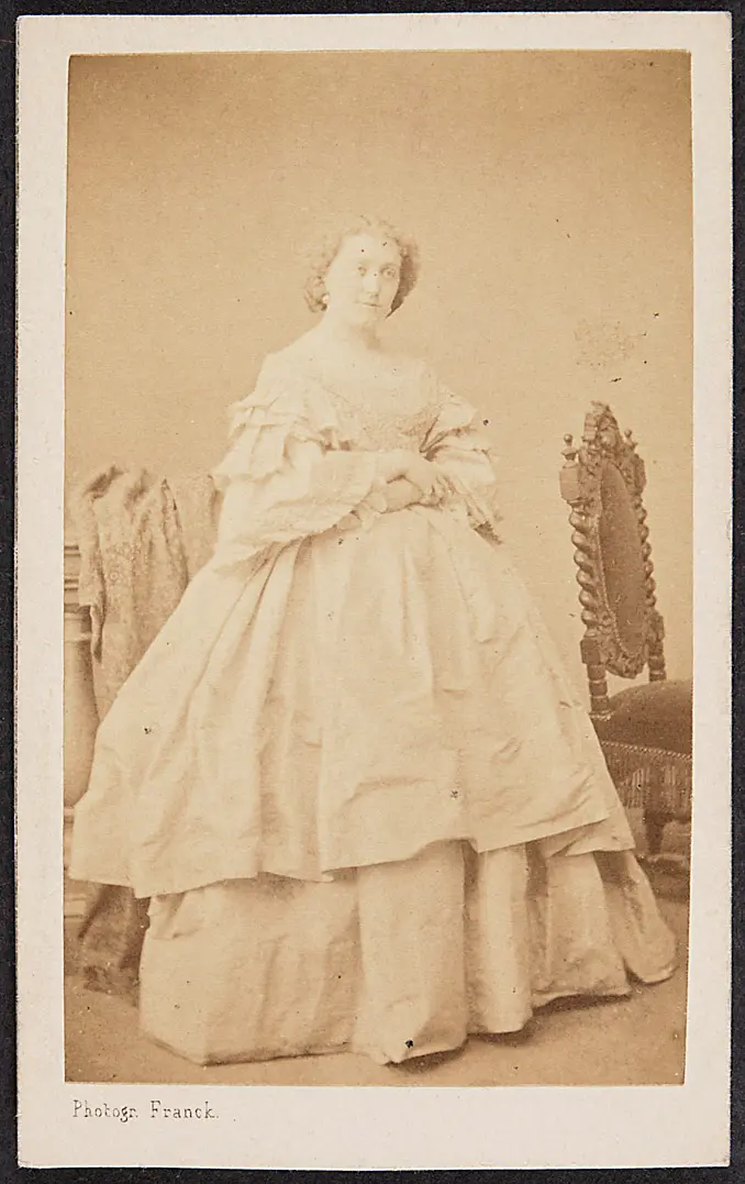 Elise Deschamps