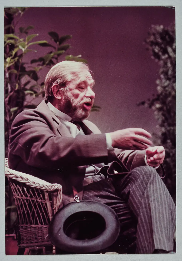 Karlheinz Stroux, Verweis auf Stücktitel: Spätsommer
