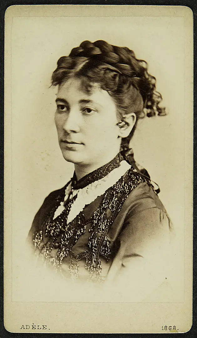 Charlotte Wolter