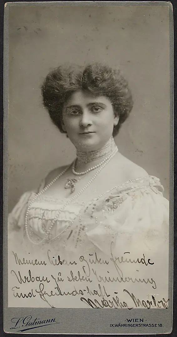 Martha Marlony (?)