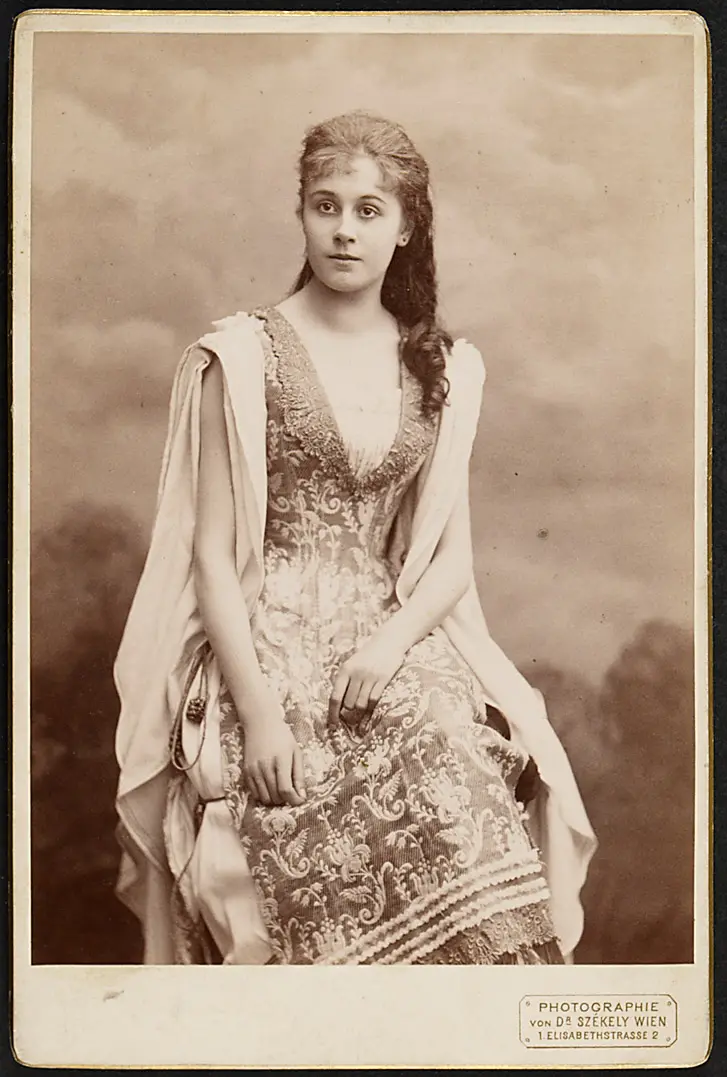 Christine Hebbel