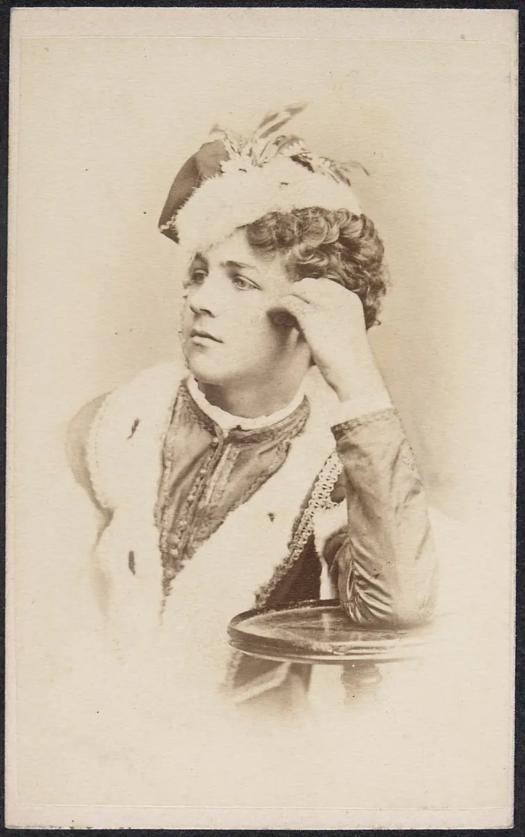 Marie Hagen, Verweis auf Stücktitel: Die Räuber