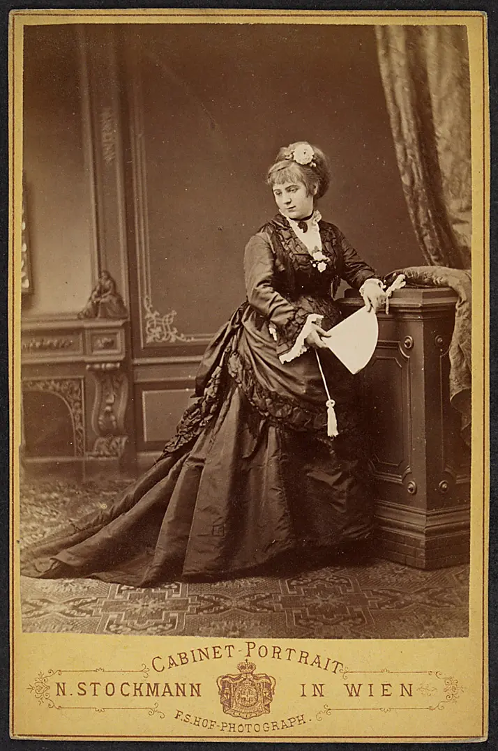 Therese Löbl