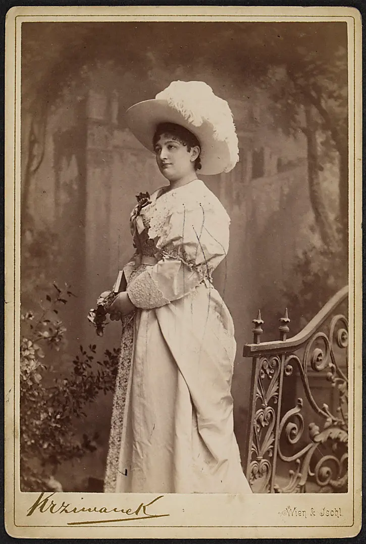 Charlotte Tischler