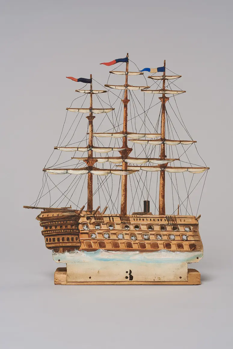Kriegsschiff