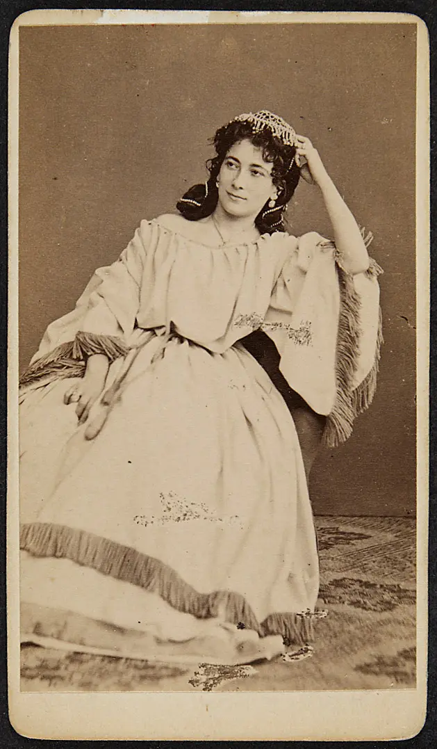Charlotte Wolter