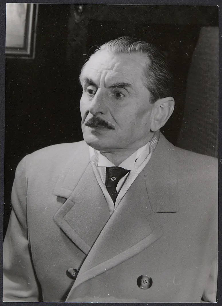Hans Frank, Verweis auf Stücktitel: Liebelei