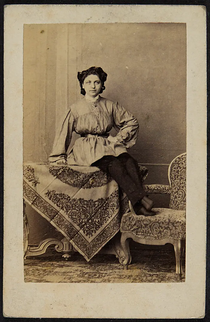 Anna Kratz