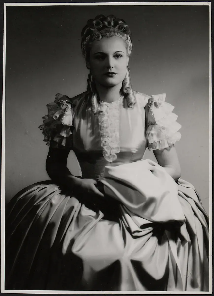 Maria Holst