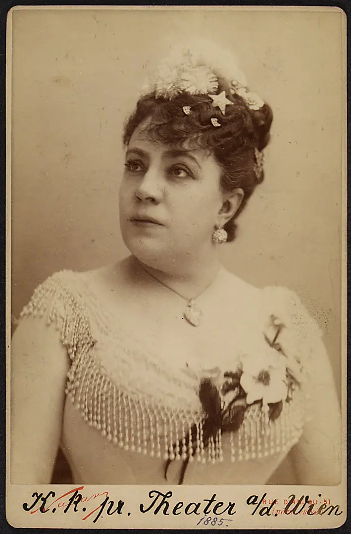 Mlle. Therésa