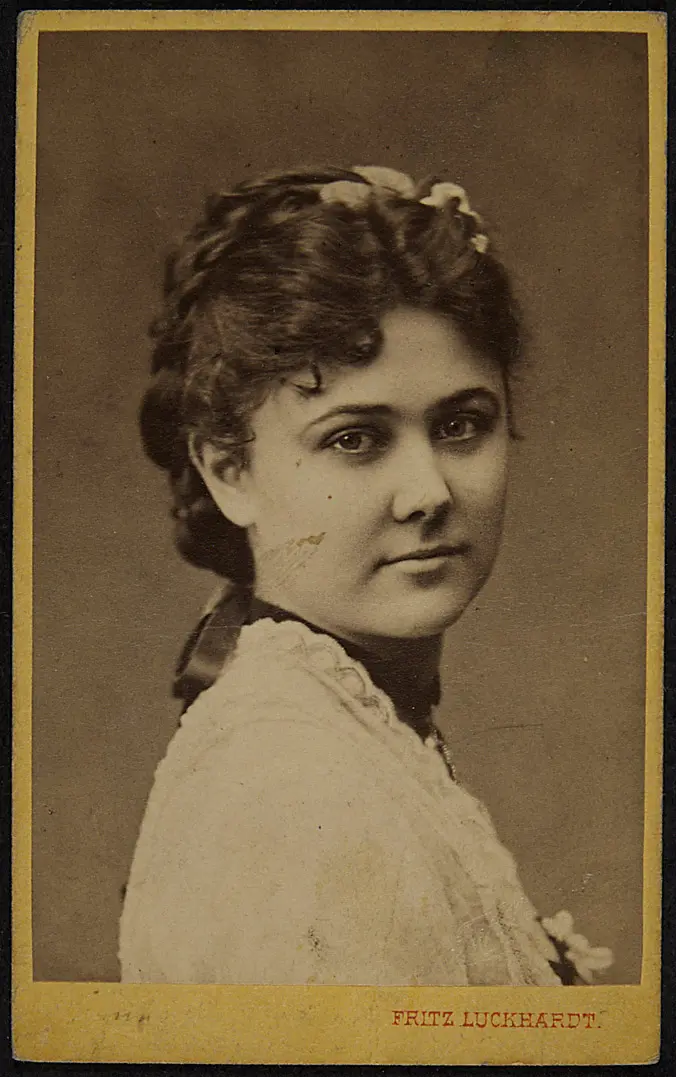 Minnie Hauck