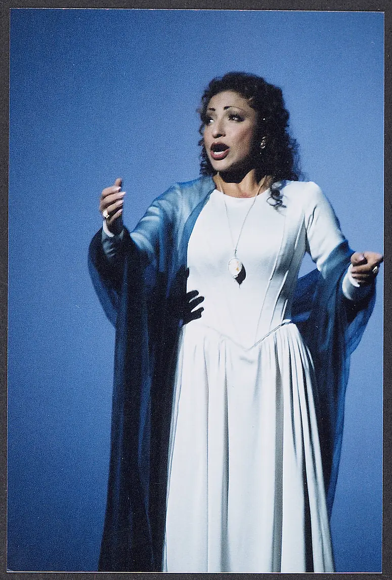 Christina Gallardo-Domas, Verweis auf Stücktitel: Simon Boccanegra