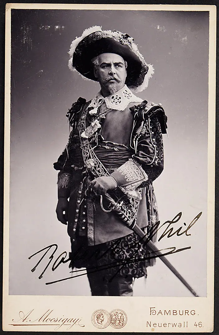 Robert Nhil