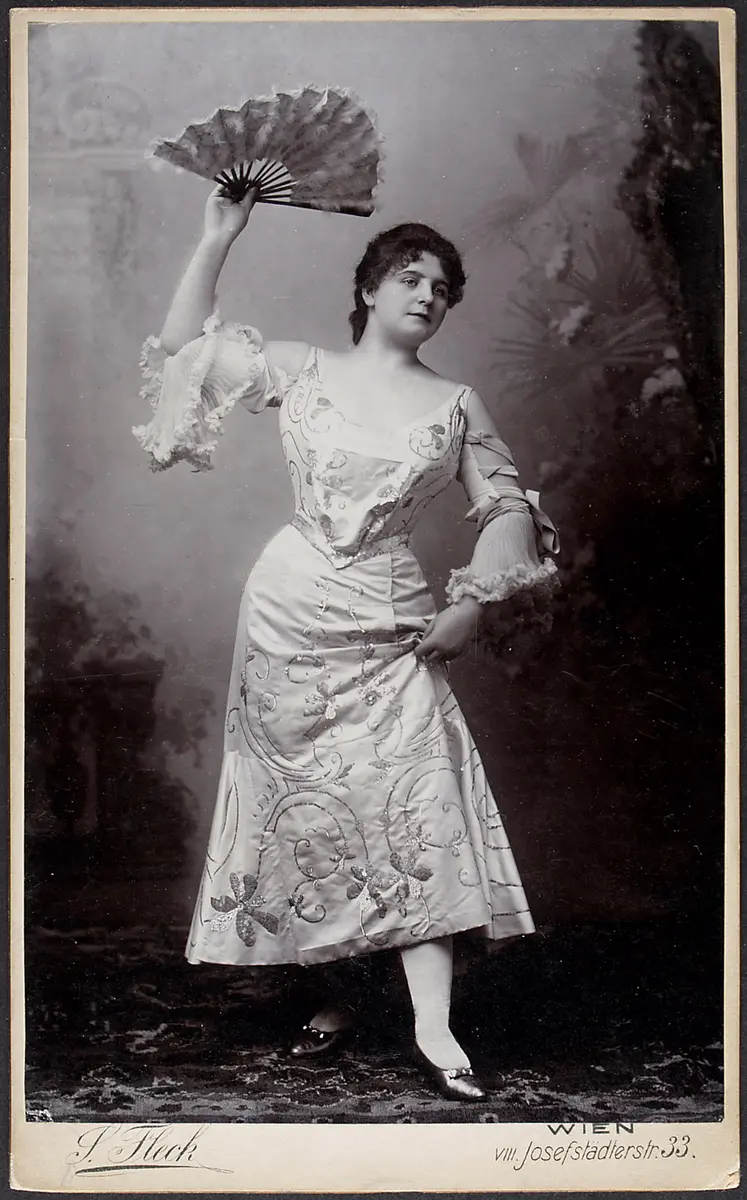 Minnie Milton