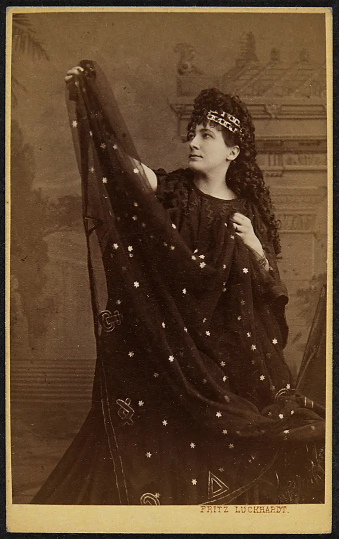 Charlotte Wolter