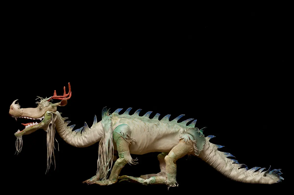 Drache, Verweis auf Stücktitel: Der Drachentöter