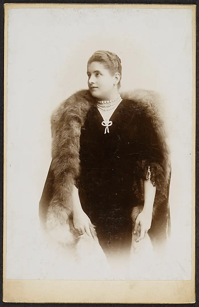 Marie Renard