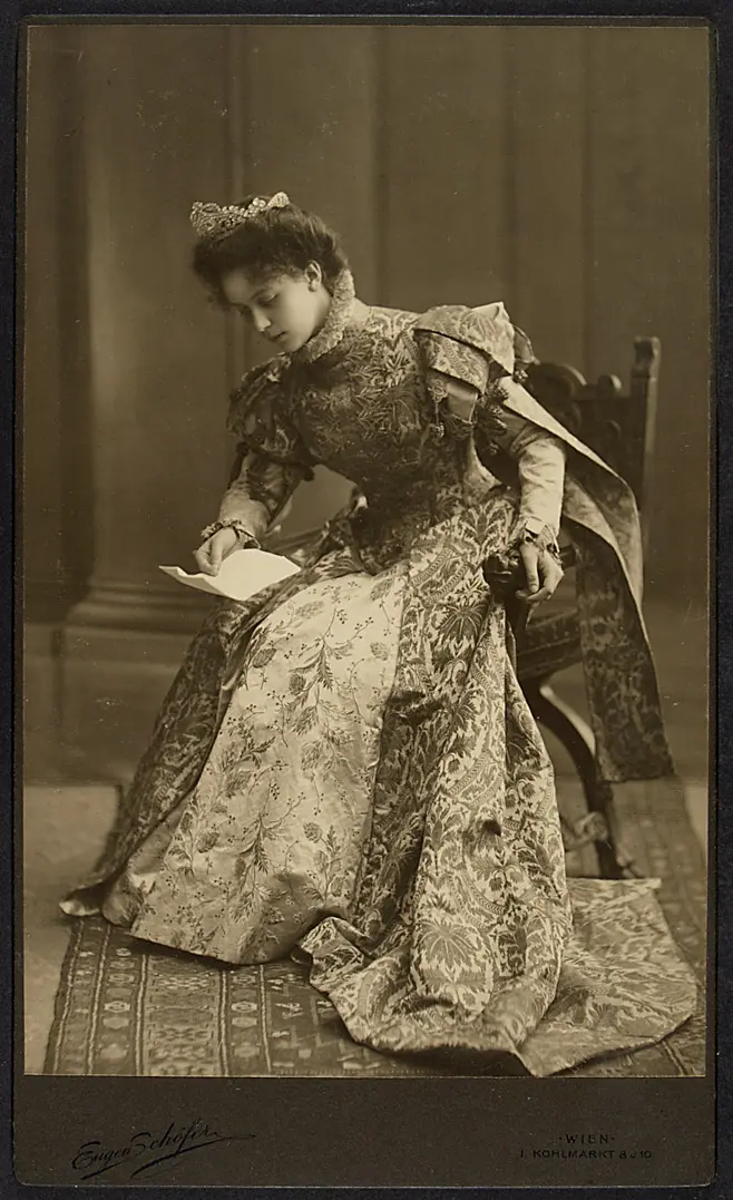Maria Mell
