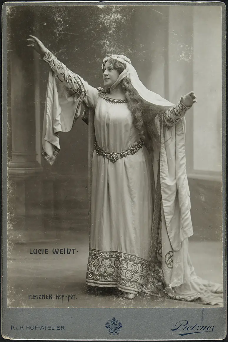 Lucie Weidt