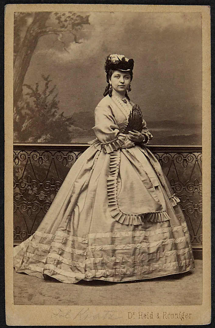 Anna Kratz