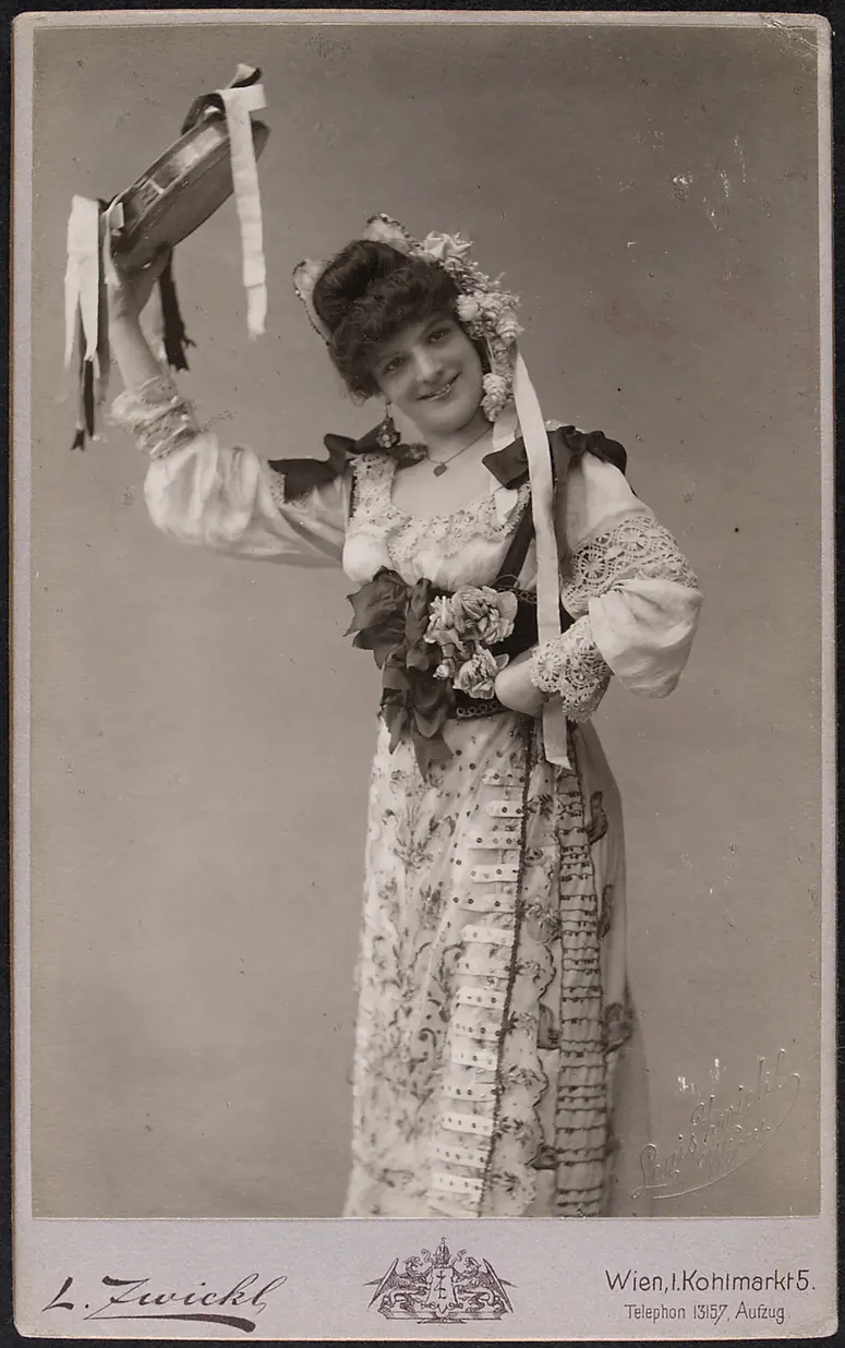 Luise Robinson, Verweis auf Stücktitel: Venedig in Paris