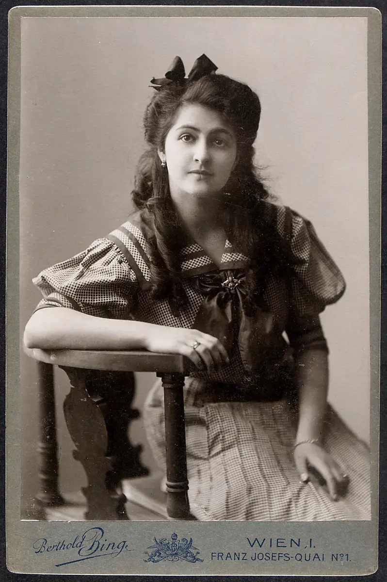 Mela Schwarz