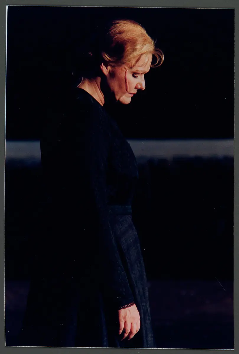 Karita Mattila, Verweis auf Stücktitel: Jenufa