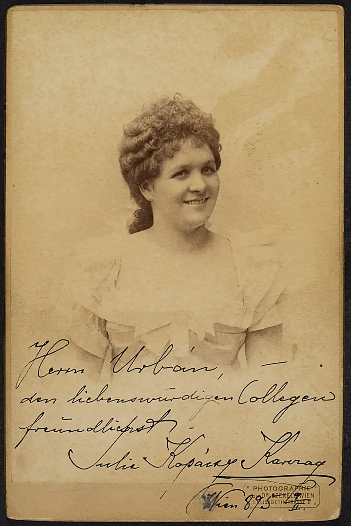 Julie Kopacsi-Karczag