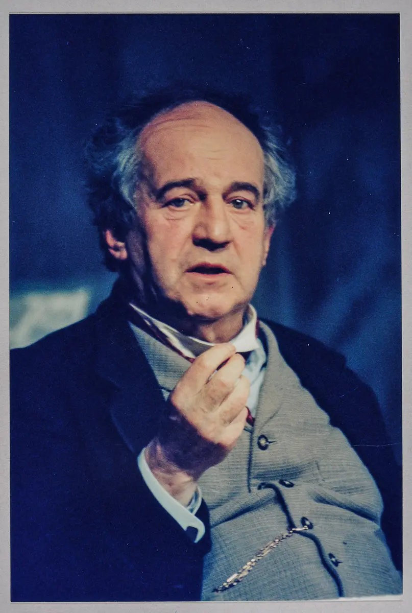 Otto Schenk, Verweis auf Stücktitel: Liebelei