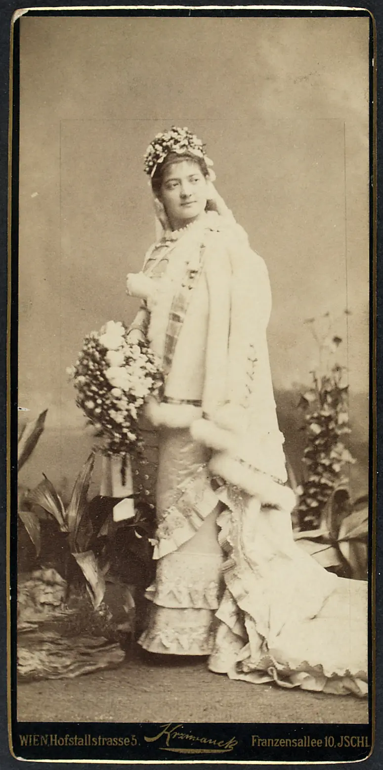 Caroline Finaly