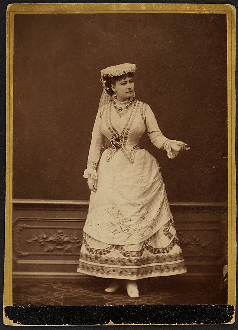Marie Geistinger, Verweis auf Stücktitel: Madame Herzog