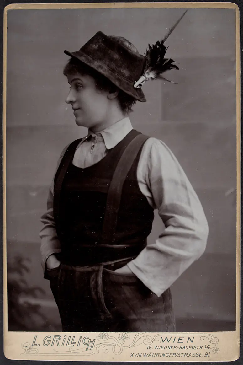 Camilla Gerzhofer